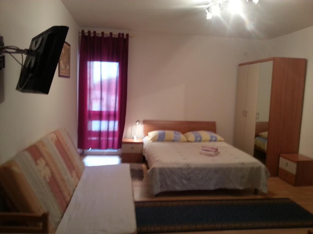 Studio Apartments Ivica Primošten Habitación foto